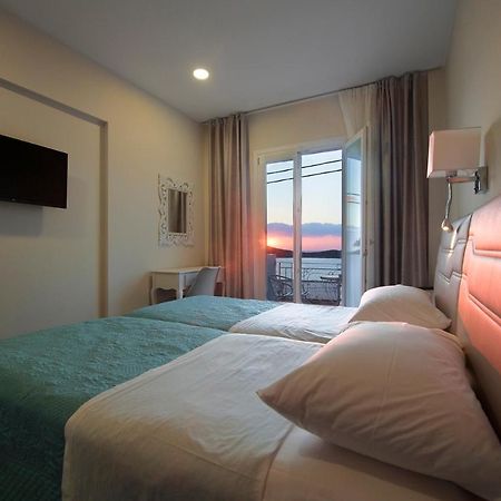 Hyperion Hotel Myrties Ngoại thất bức ảnh